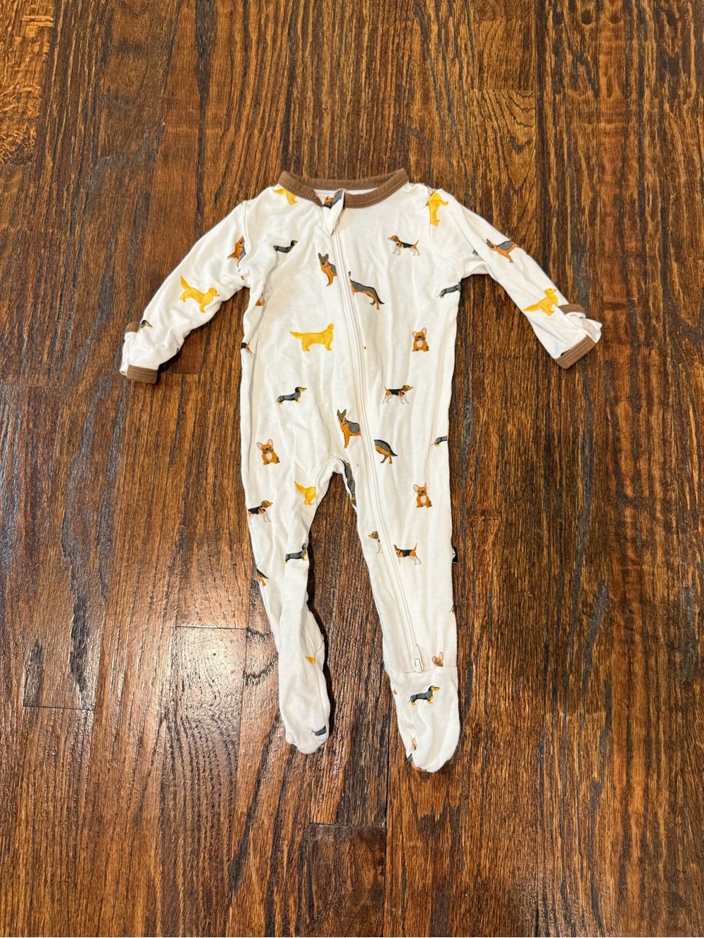 Kyte Baby Dog-Print Zippered Footie